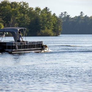 deck boat 2