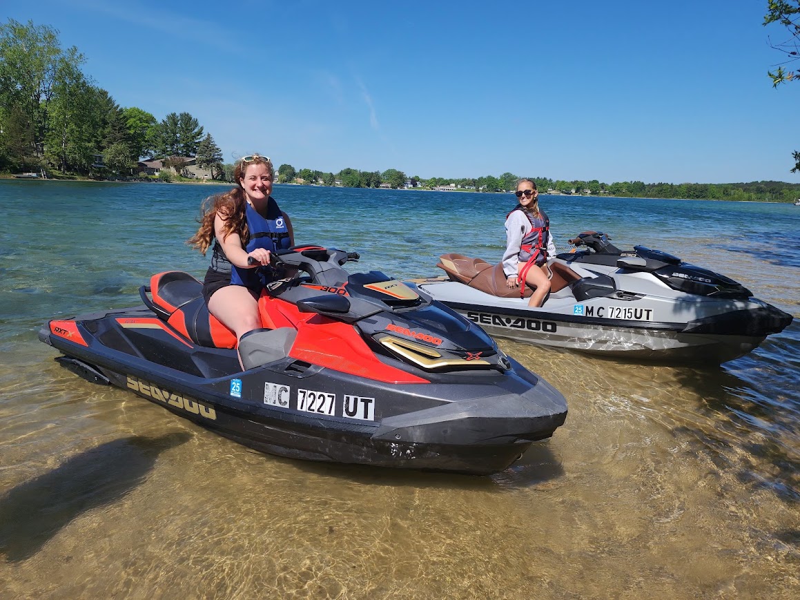 Waves & Memories: Jet Skis Rental / Delivery optional | memoriestc.com